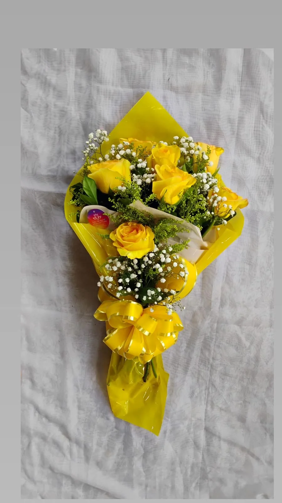 Buquê de 6 Rosas Amarelas