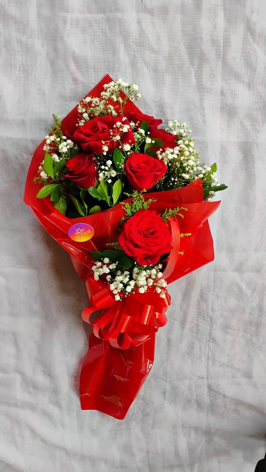 Buquê de 6 Rosas Vermelhas
